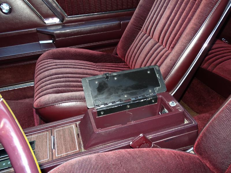 Oldsmobile Cutlass Supreme  1987