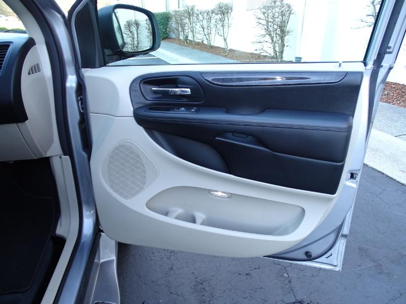 Dodge Grand Caravan  2013