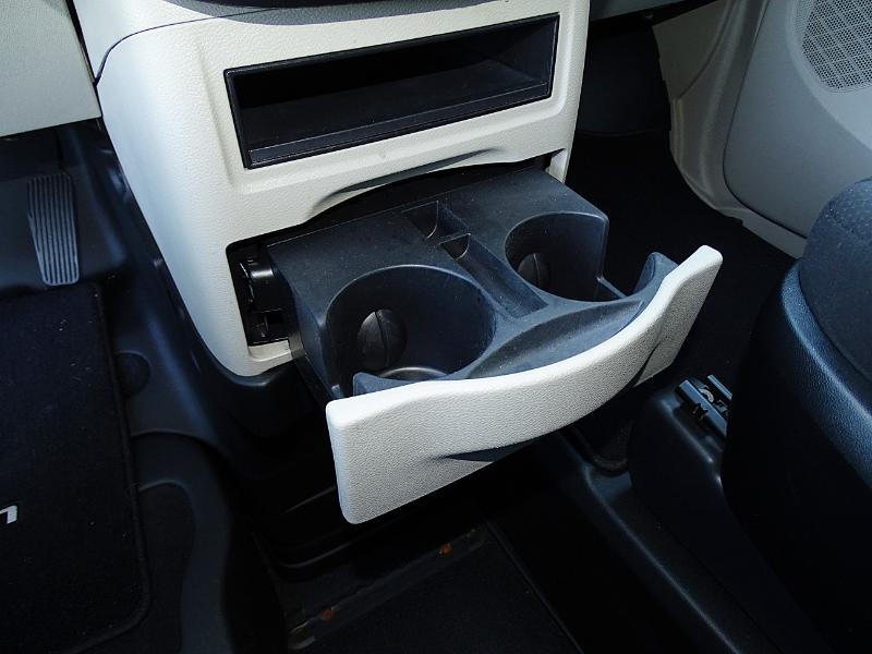 Dodge Grand Caravan  2013