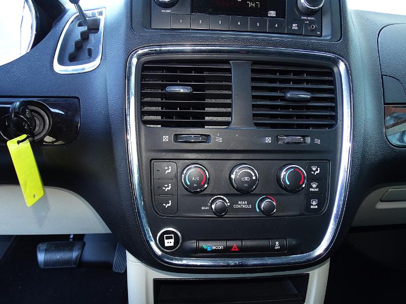 Dodge Grand Caravan  2013