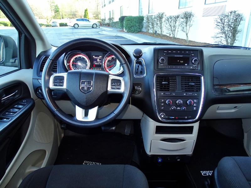 Dodge Grand Caravan  2013