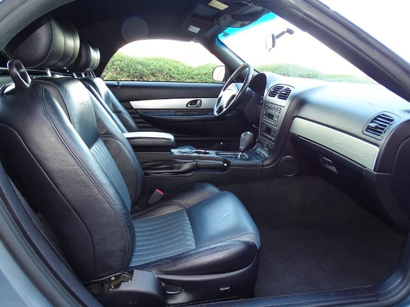 Ford Thunderbird 50th Anniversary 2005