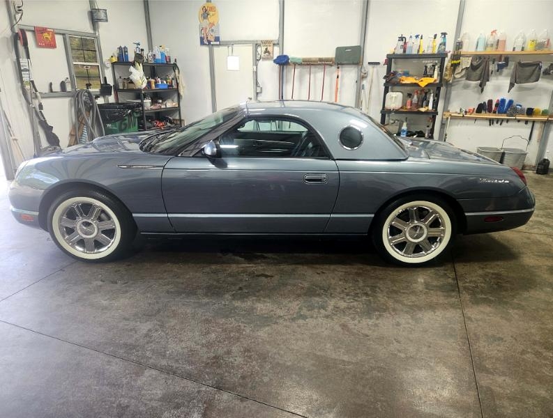 Ford Thunderbird 50th Anniversary 2005