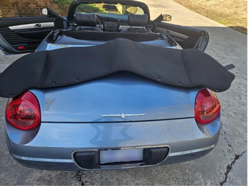 Ford Thunderbird 50th Anniversary 2005