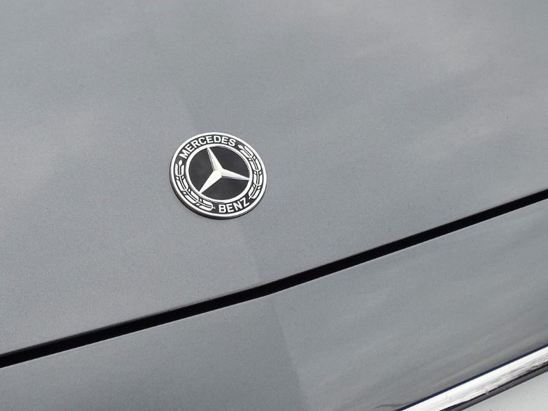 Mercedes-Benz E-Class E300 Luxury Sedan 2017