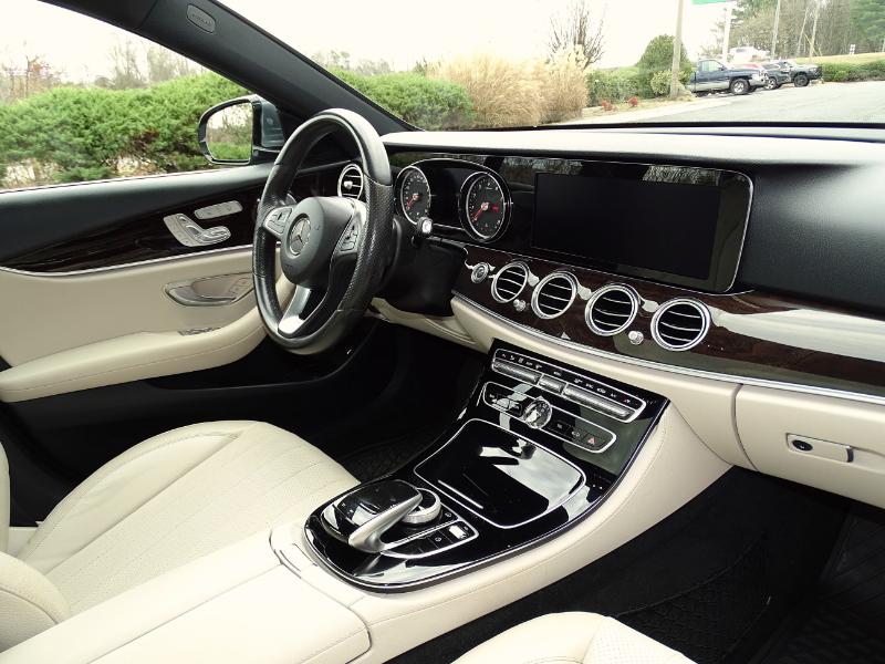 Mercedes-Benz E-Class E300 Luxury Sedan 2017