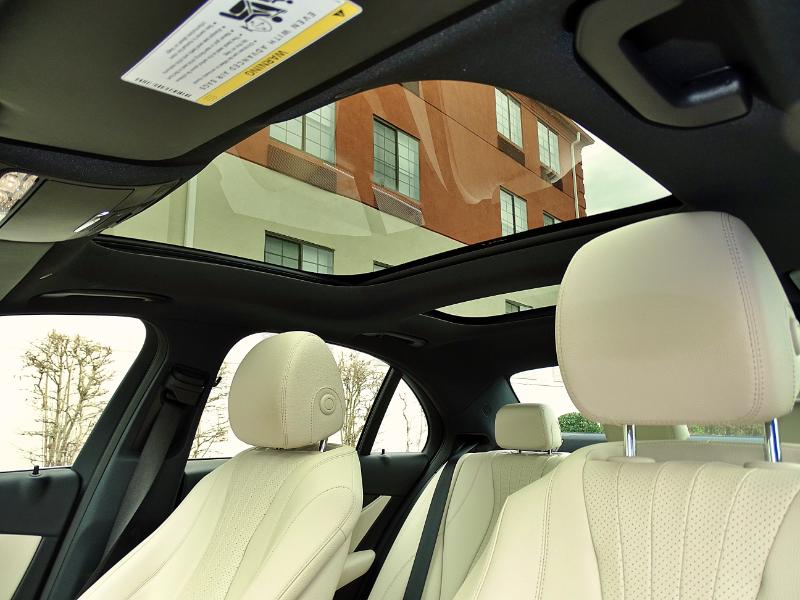 Mercedes-Benz E-Class E300 Luxury Sedan 2017