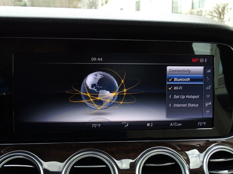 Mercedes-Benz E-Class E300 Luxury Sedan 2017