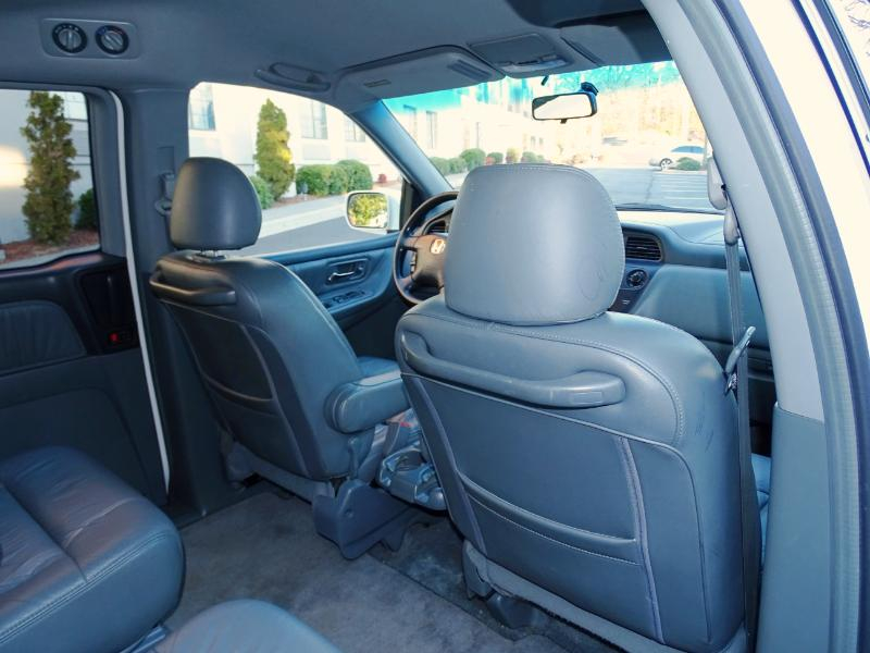 Honda Odyssey EX w/ Leather 2003