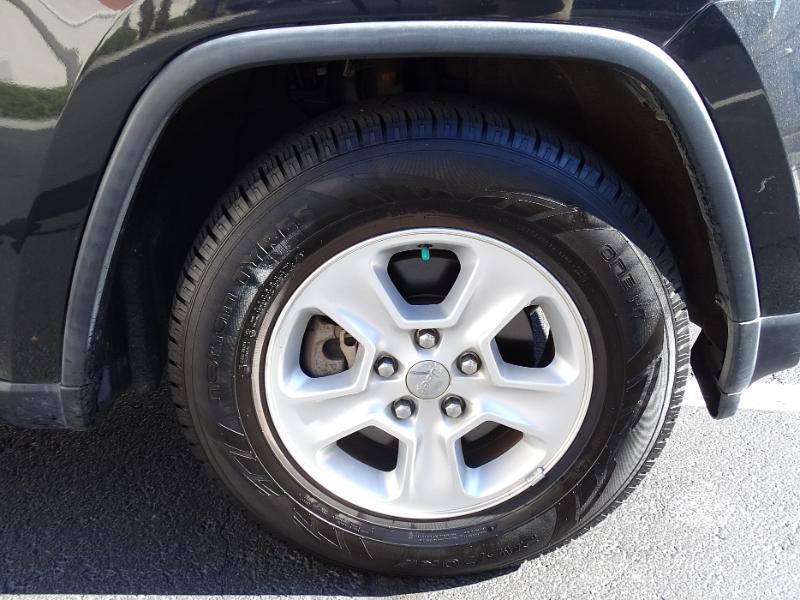 Jeep Grand Cherokee Laredo 2WD 2014