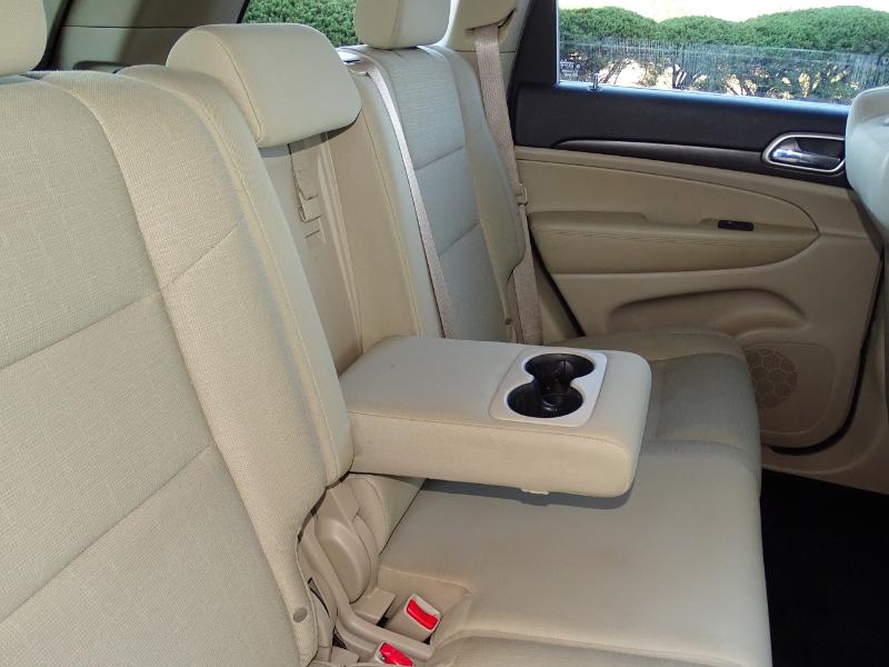 Jeep Grand Cherokee Laredo 2WD 2014