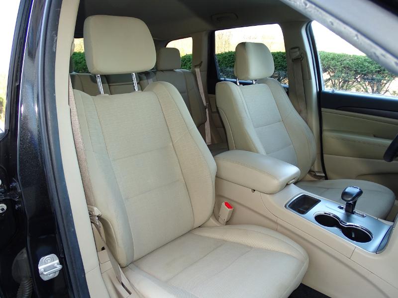 Jeep Grand Cherokee Laredo 2WD 2014