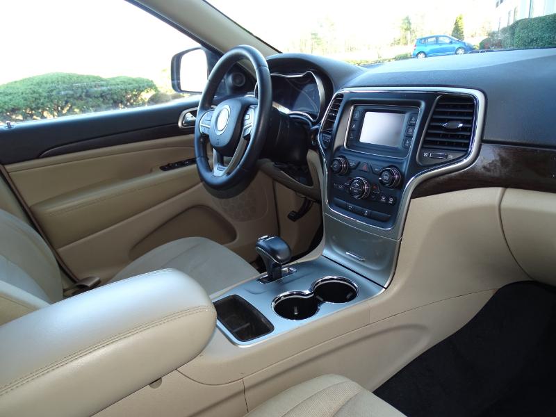 Jeep Grand Cherokee Laredo 2WD 2014