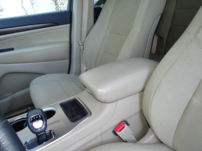 Jeep Grand Cherokee Laredo 2WD 2014