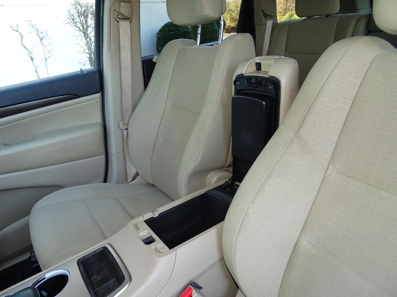 Jeep Grand Cherokee Laredo 2WD 2014