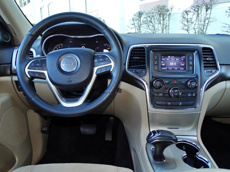 Jeep Grand Cherokee Laredo 2WD 2014