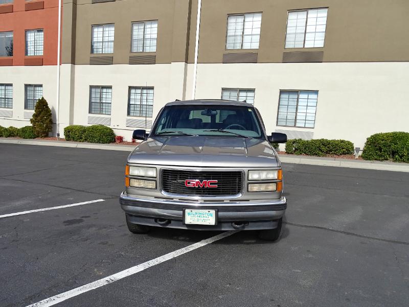 GMC Suburban  1999