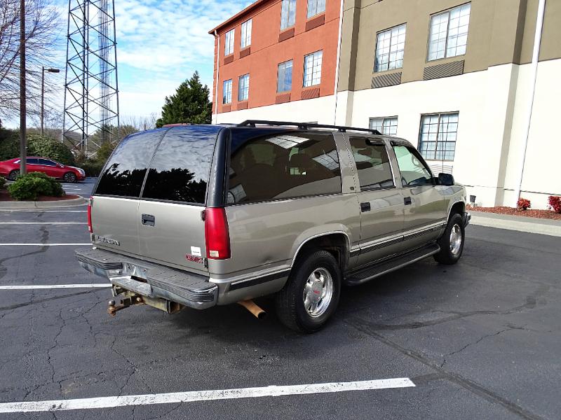 GMC Suburban  1999