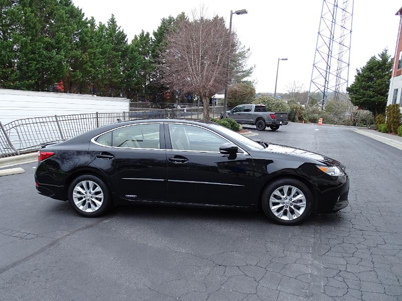 Lexus ES 300h Sedan 2014