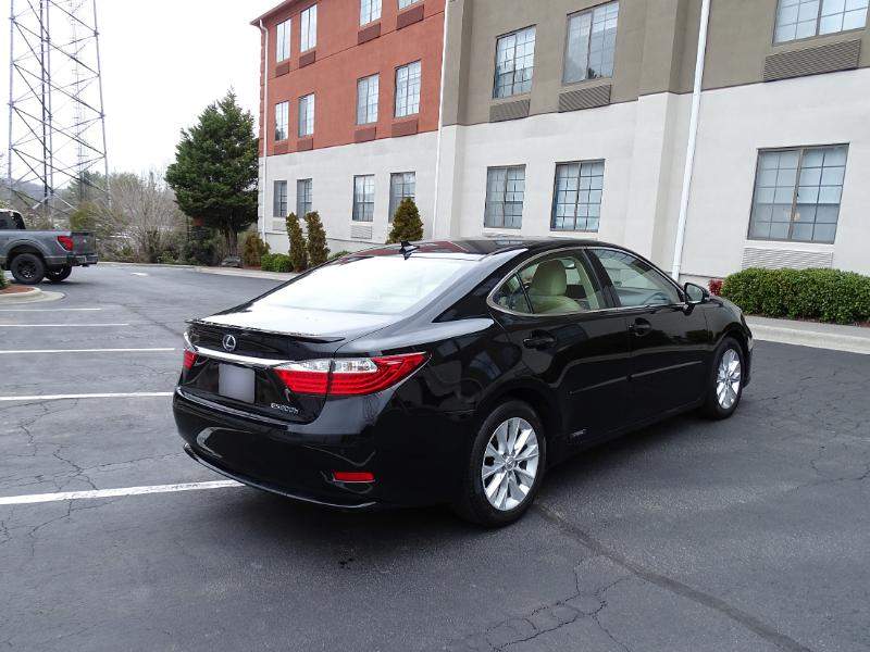 Lexus ES 300h Sedan 2014