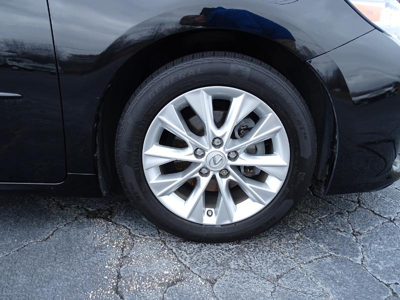 Lexus ES 300h Sedan 2014