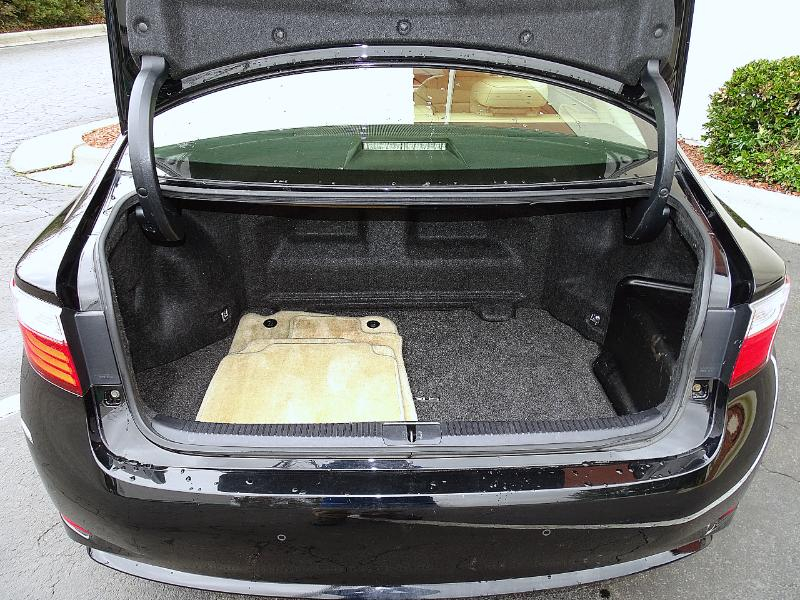 Lexus ES 300h Sedan 2014