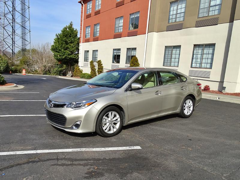 Toyota Avalon XLE 2013