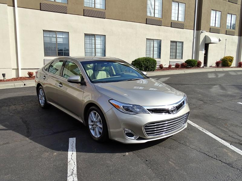 Toyota Avalon XLE 2013