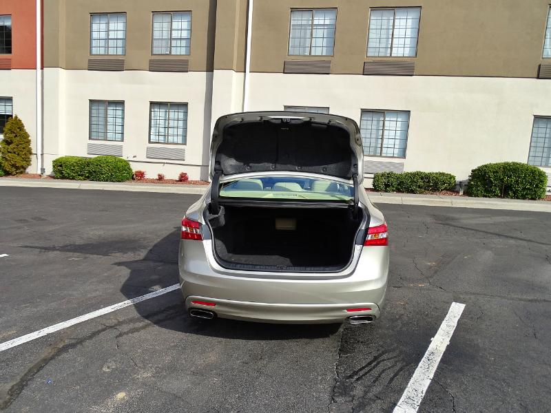 Toyota Avalon XLE 2013