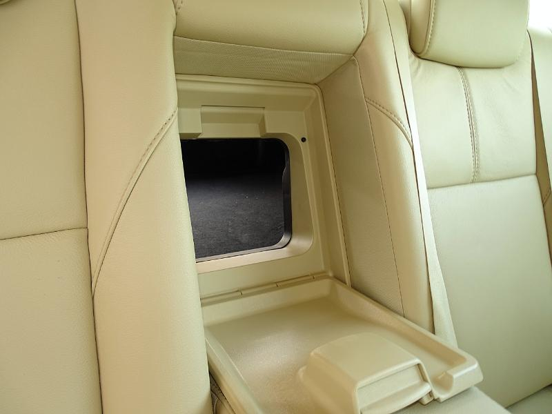 Toyota Avalon XLE 2013