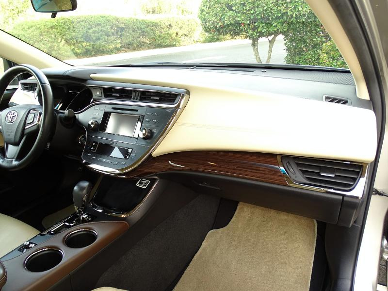 Toyota Avalon XLE 2013