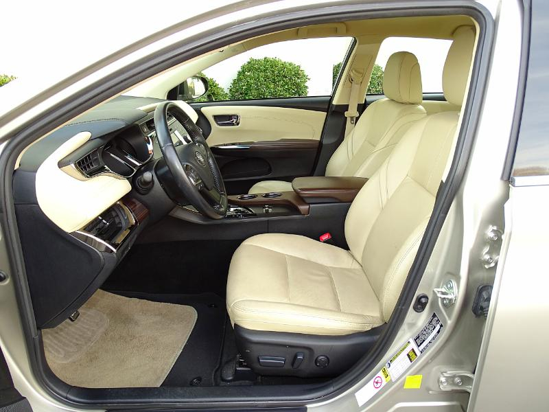 Toyota Avalon XLE 2013