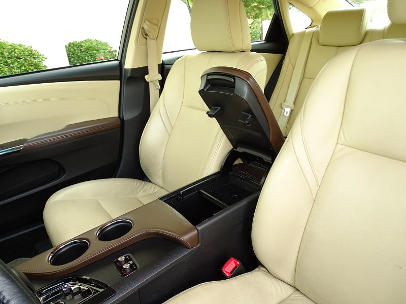 Toyota Avalon XLE 2013