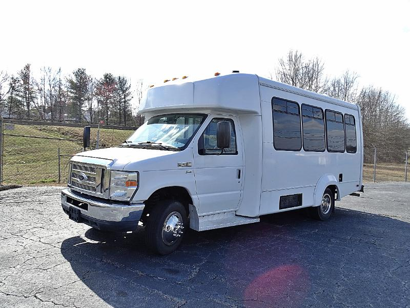 Ford Econoline  2010