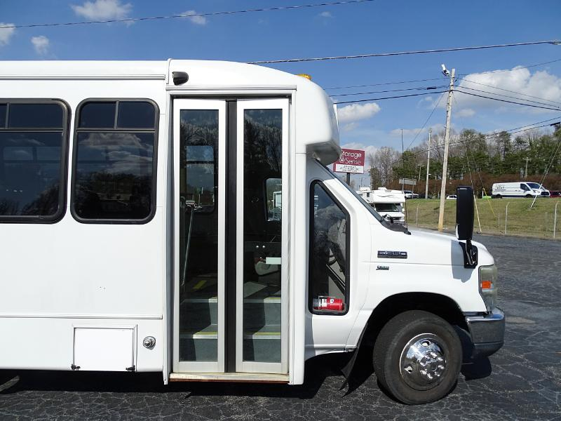 Ford Econoline  2010