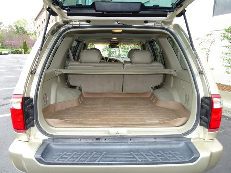 Infiniti QX4 2WD 2001