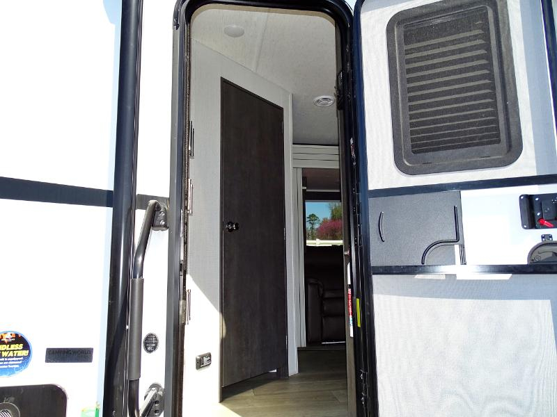 Keystone Cougar  2024