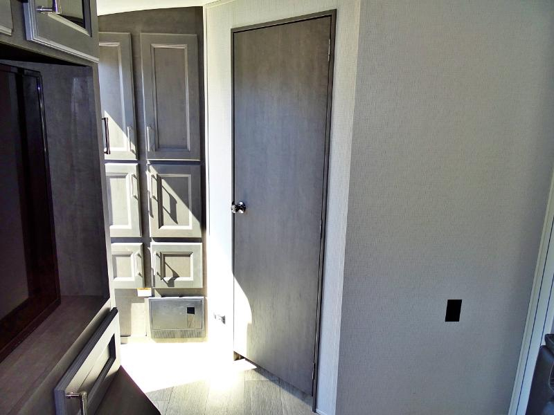 Keystone Cougar  2024