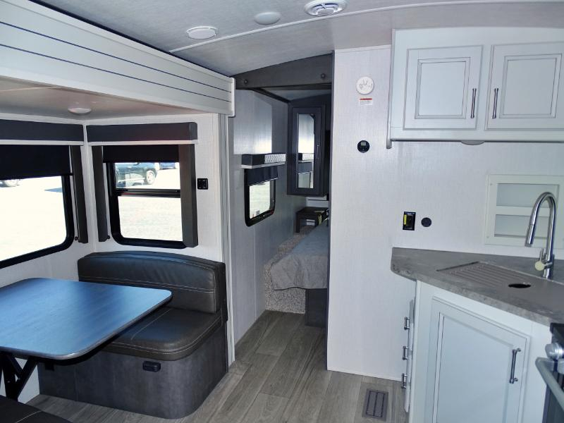 Keystone Cougar  2024