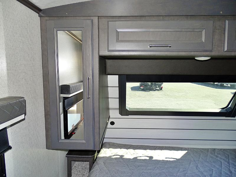 Keystone Cougar  2024