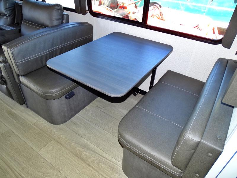 Keystone Cougar  2024