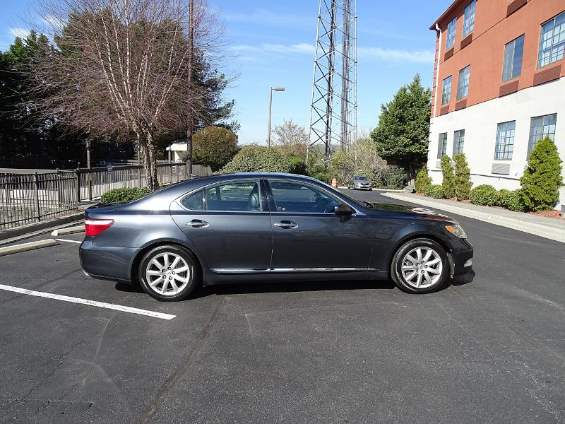 Lexus LS 460 Luxury Sedan 2009