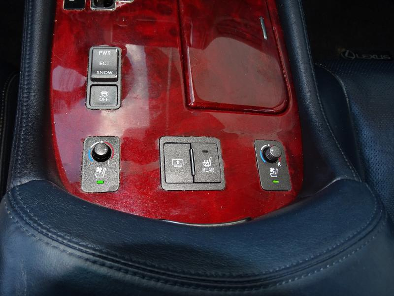 Lexus LS 460 Luxury Sedan 2009