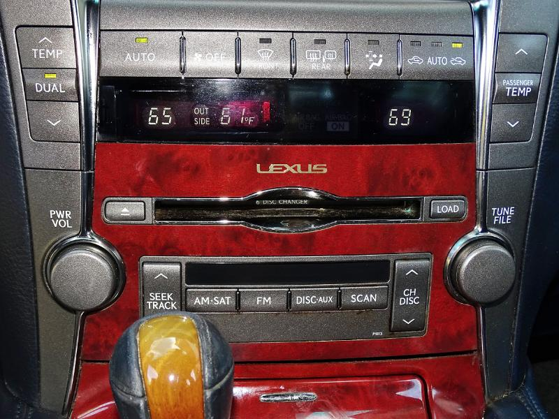 Lexus LS 460 Luxury Sedan 2009