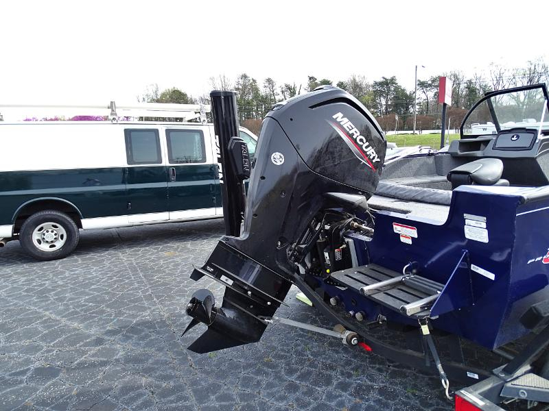 Tracker Pro Guide V-175  2021