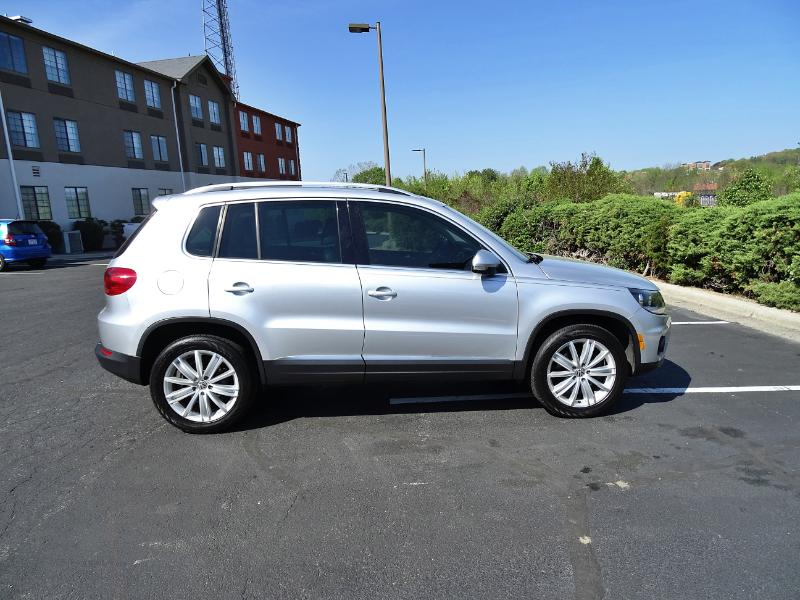 Volkswagen Tiguan  2015