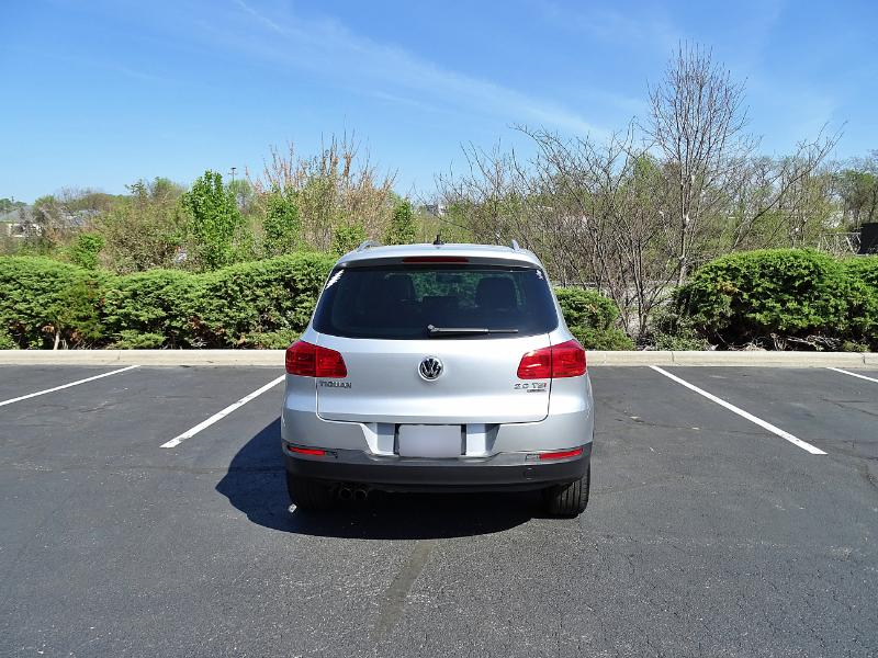 Volkswagen Tiguan  2015