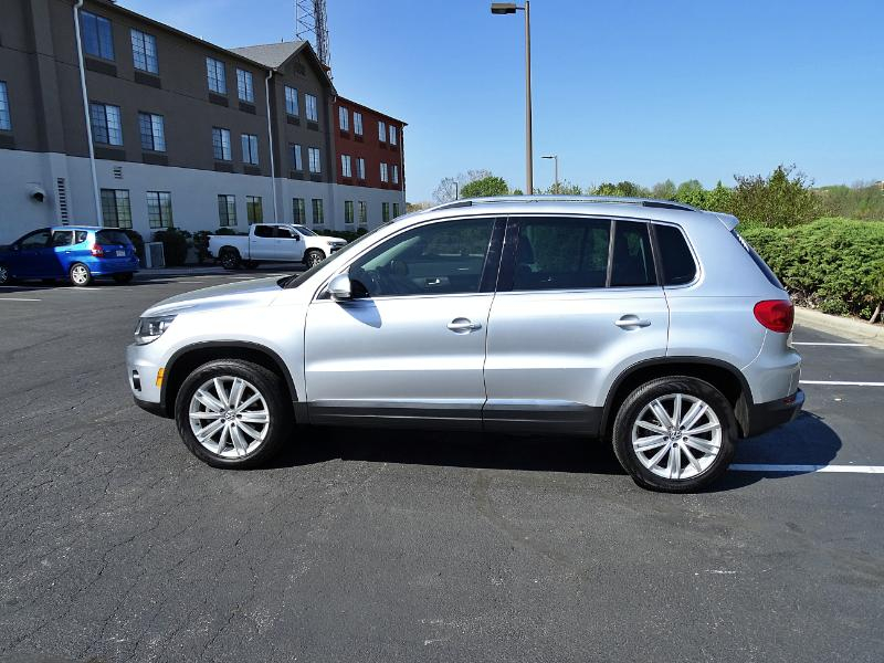 Volkswagen Tiguan  2015