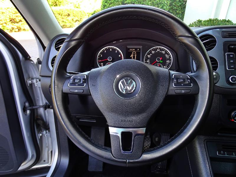 Volkswagen Tiguan  2015