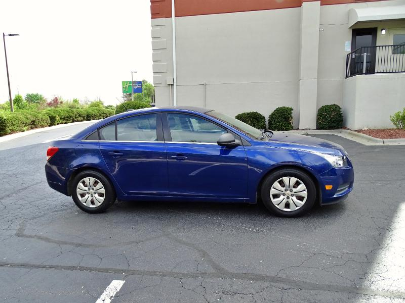 Chevrolet Cruze 2LT Auto 2012